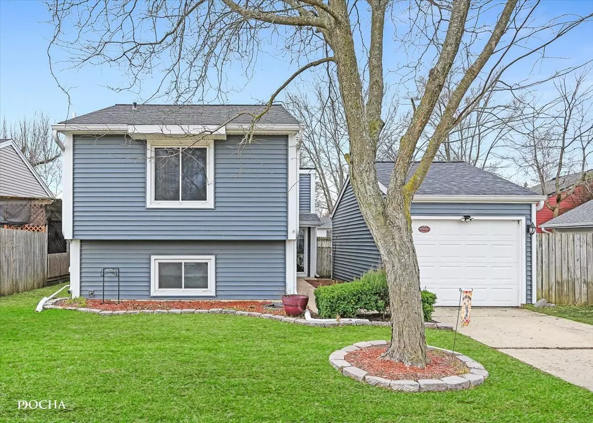 Warrenville, IL 60555,30W021 Danbury Drive