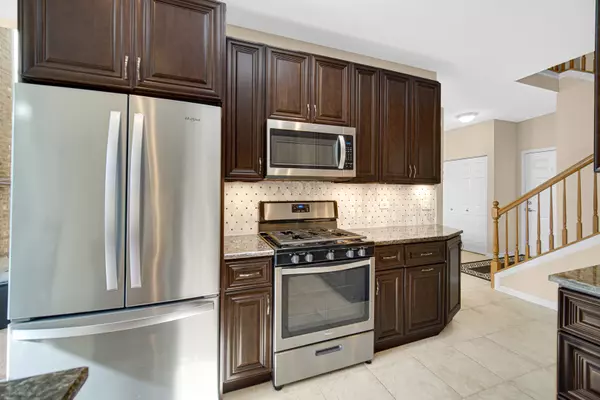 Elgin, IL 60120,1104 Loganbury Court #0