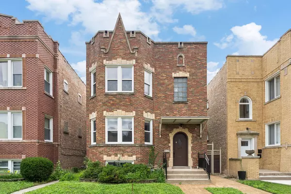 2115 Kenilworth Avenue, Berwyn, IL 60402