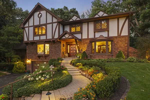 6181 Shorewood Court, Lisle, IL 60532