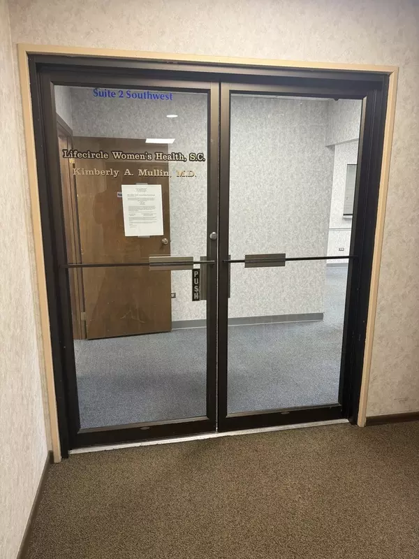 Palos Heights, IL 60463,7800 W College Drive