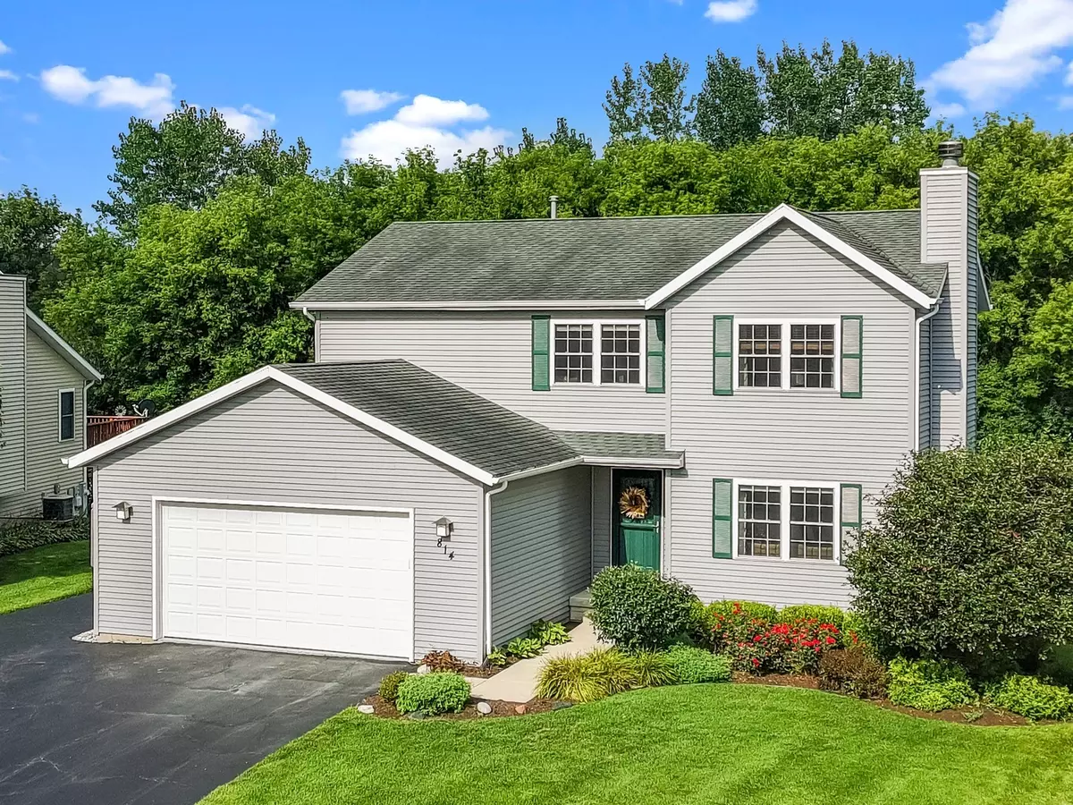 Woodstock, IL 60098,814 Robert Drive