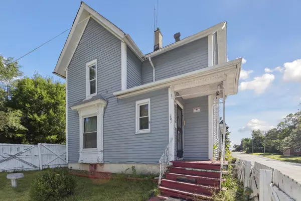 Rockford, IL 61101,201 N Hinkley Avenue