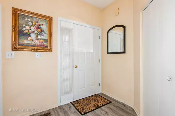 Schaumburg, IL 60194,226 Sierra Pass Drive