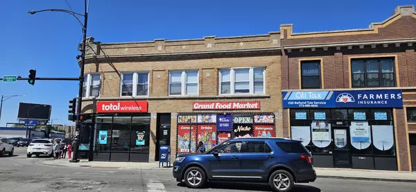 3966 W Grand Avenue #2F, Chicago, IL 60651