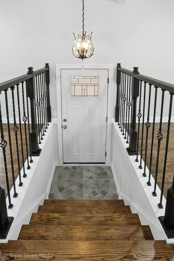 Chicago, IL 60620,9439 S MAY Street