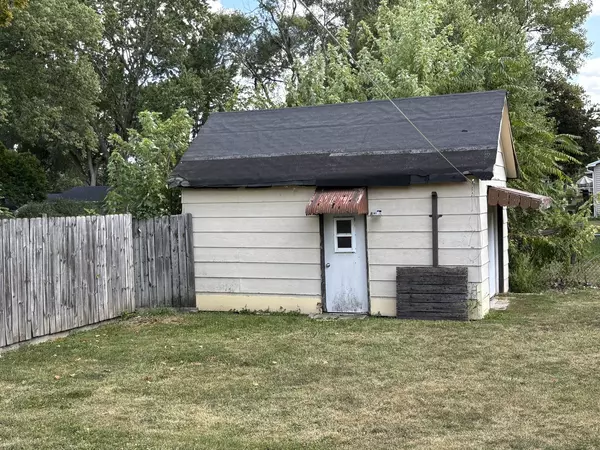 Paxton, IL 60957,403 S Fall Street