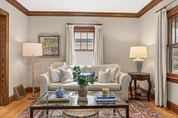 La Grange, IL 60525,239 9th Avenue