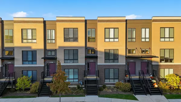 Schaumburg, IL 60173,1300 Catalina Court