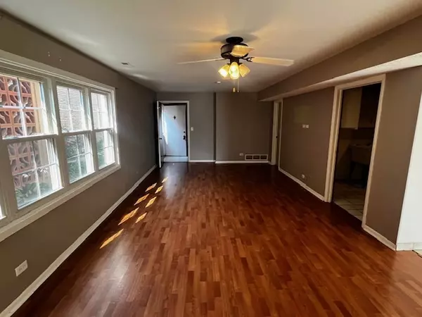 Elmwood Park, IL 60707,2523 N Eastbrook Avenue