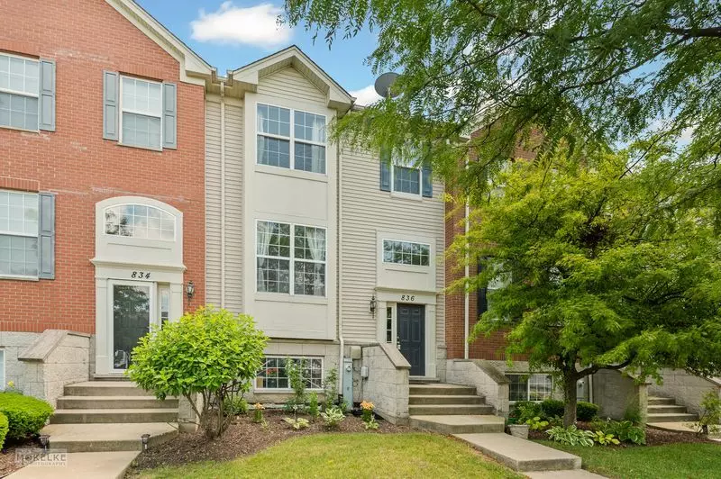 836 Lewisburg Lane, Aurora, IL 60504