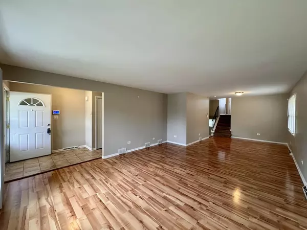 Lansing, IL 60438,17204 Bernadine Street