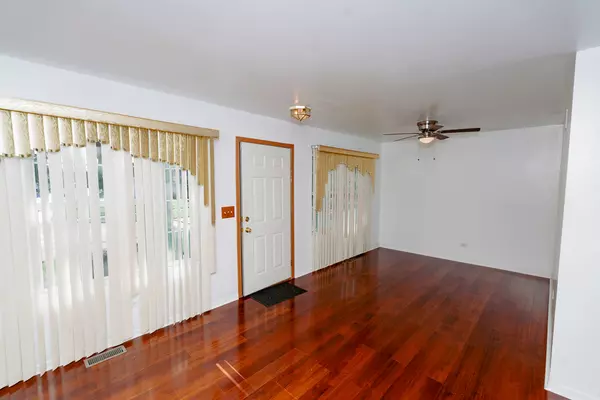 Romeoville, IL 60446,68 Freesia Drive