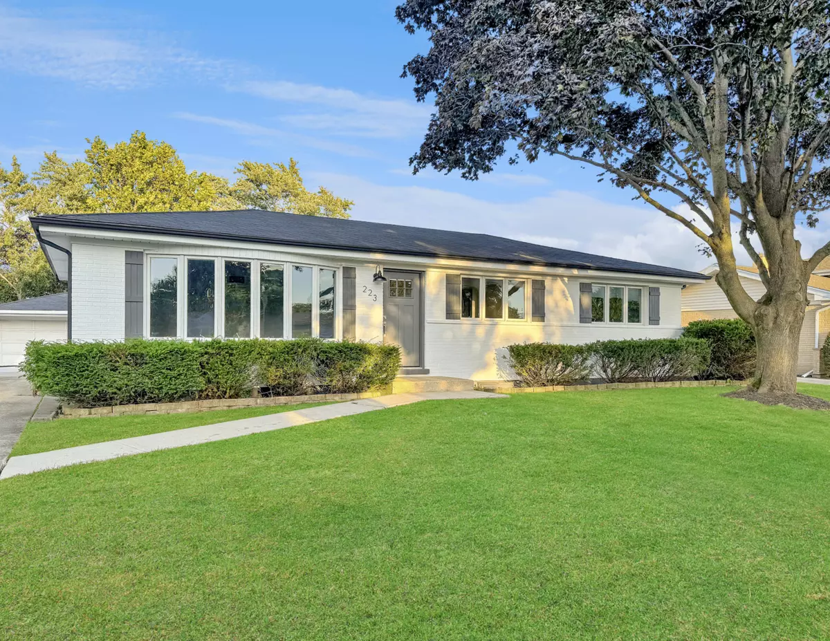 Schaumburg, IL 60193,223 Gareth Lane