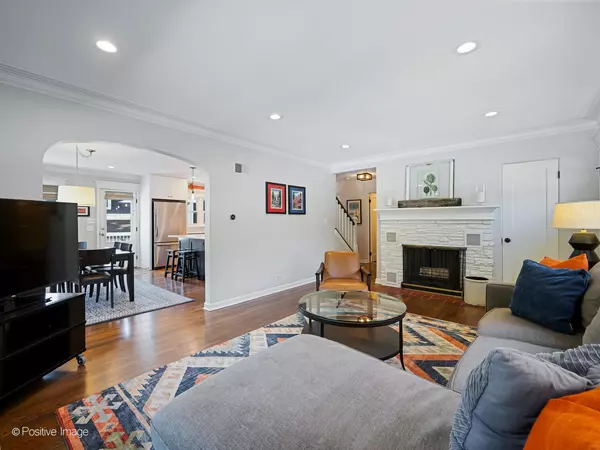 Downers Grove, IL 60515,5201 Florence Avenue