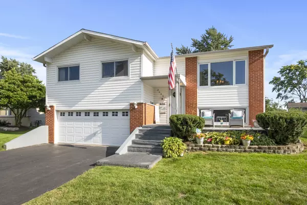 Woodridge, IL 60517,2605 Willow Avenue