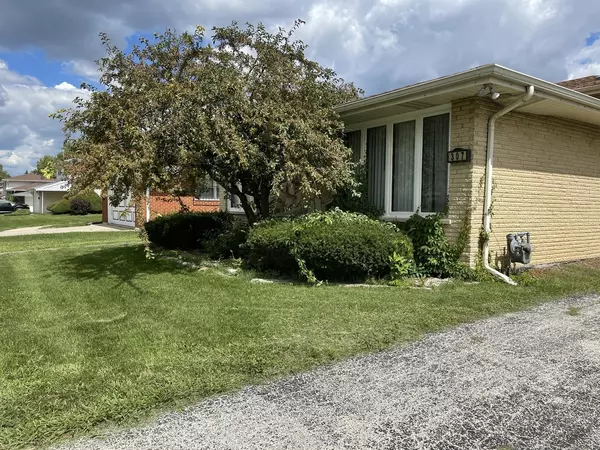 Glenwood, IL 60425,307 S Walnut Street