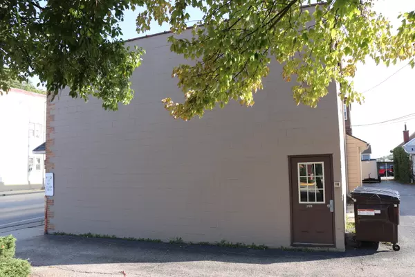 1103 FRONT Street #1103, Mchenry, IL 60050