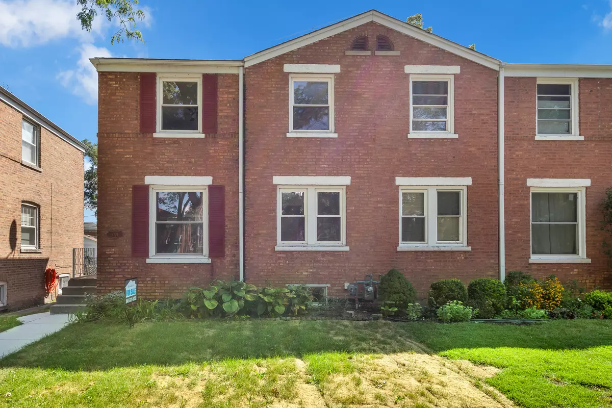 Des Plaines, IL 60018,1721 Linden Street