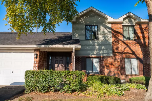 630 Cumberland Trail #AA1, Roselle, IL 60172