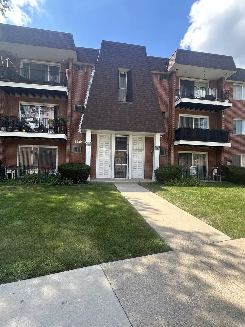 Alsip, IL 60803,12620 S Alpine Drive #4
