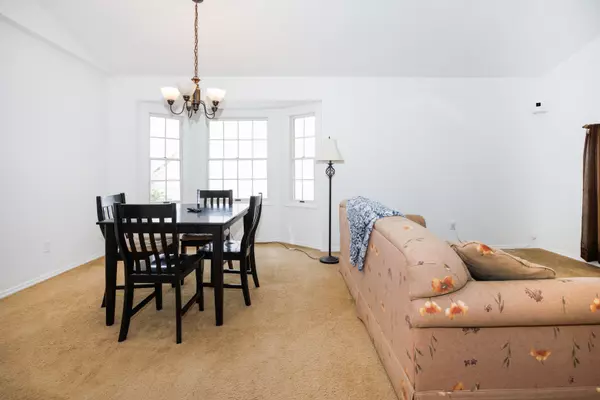 Bloomington, IL 61701,8 Spiria Court