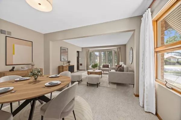 North Riverside, IL 60546,2246 S 18th Avenue