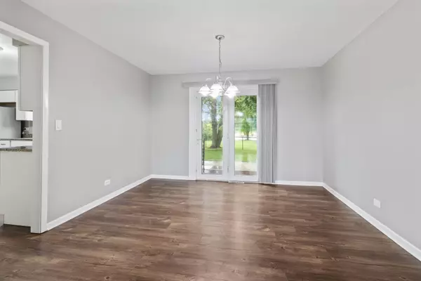 Carol Stream, IL 60188,951 Dearborn Circle