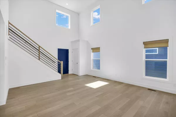 Champaign, IL 61822,4508 Legends Drive