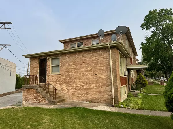 Chicago, IL 60617,10341 S Avenue F