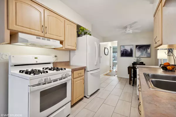 Chicago, IL 60630,5111 W Argyle Street