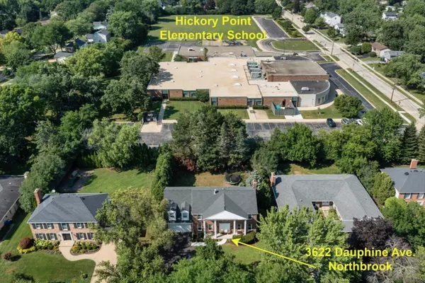 Northbrook, IL 60062,3622 Dauphine Avenue