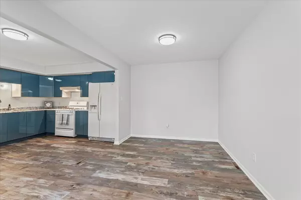 Naperville, IL 60563,1162 Spring Garden Circle #64