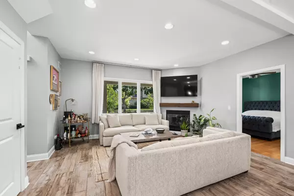 Mount Prospect, IL 60056,1820 Bonita Avenue