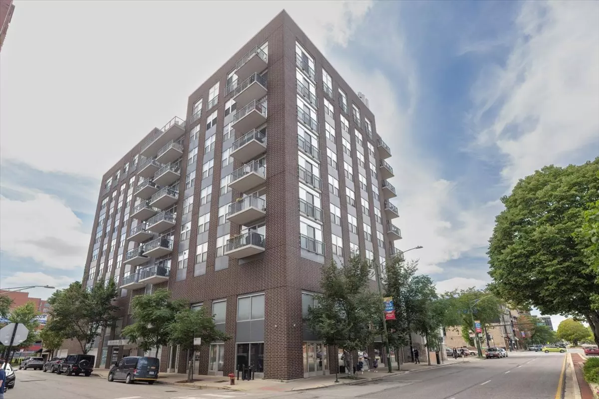 Chicago, IL 60610,1546 N ORLEANS Street #708
