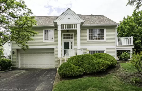 150 LUCERNE Court, Wheeling, IL 60090