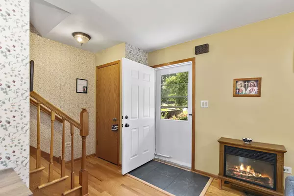 Mundelein, IL 60060,26205 N Acorn Lane