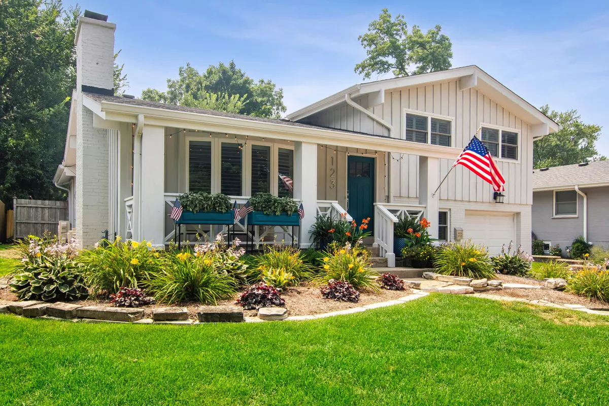 Barrington, IL 60010,123 Sturtz Street