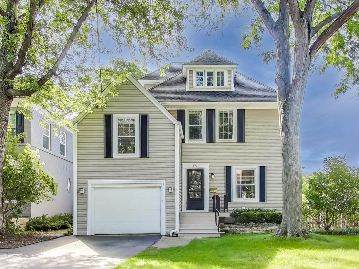 Winnetka, IL 60093,274 RIDGE Avenue