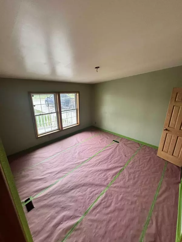 Ashkum, IL 60911,507 N Fifth Street