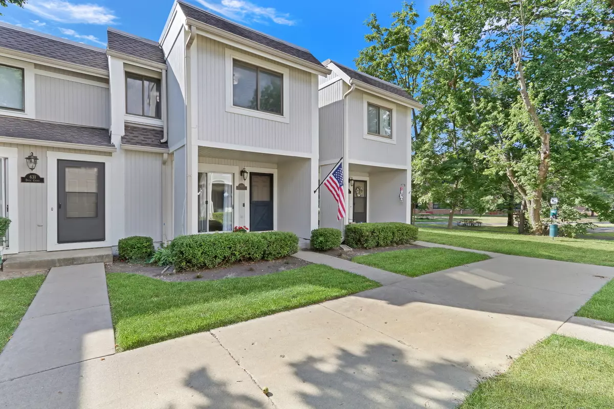 Grayslake, IL 60030,633 Dove Court