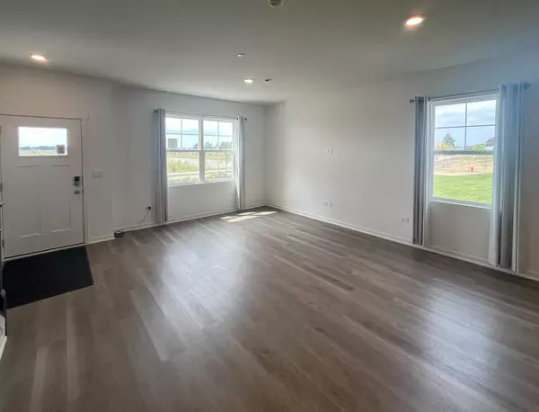 Oswego, IL 60543,2229 Riesling Road