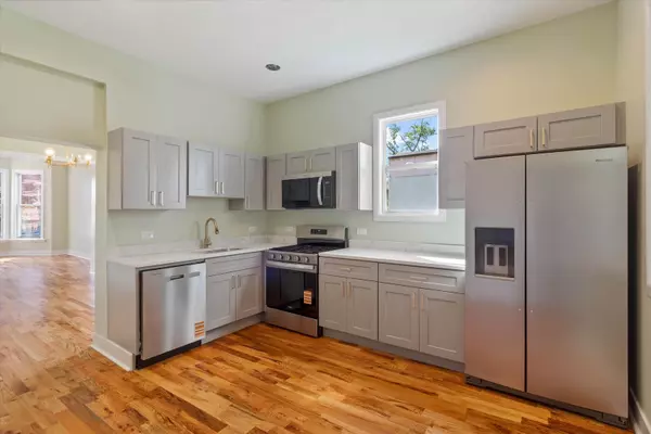 Chicago, IL 60609,5032 S Princeton Avenue