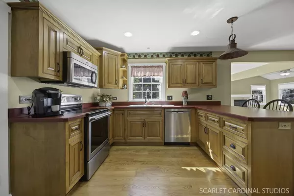 Naperville, IL 60565,192 Cassin Road