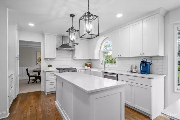 Oswego, IL 60543,506 Bent Tree Court