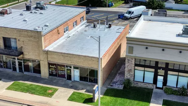 Addison, IL 60101,329-31 N Addison Road