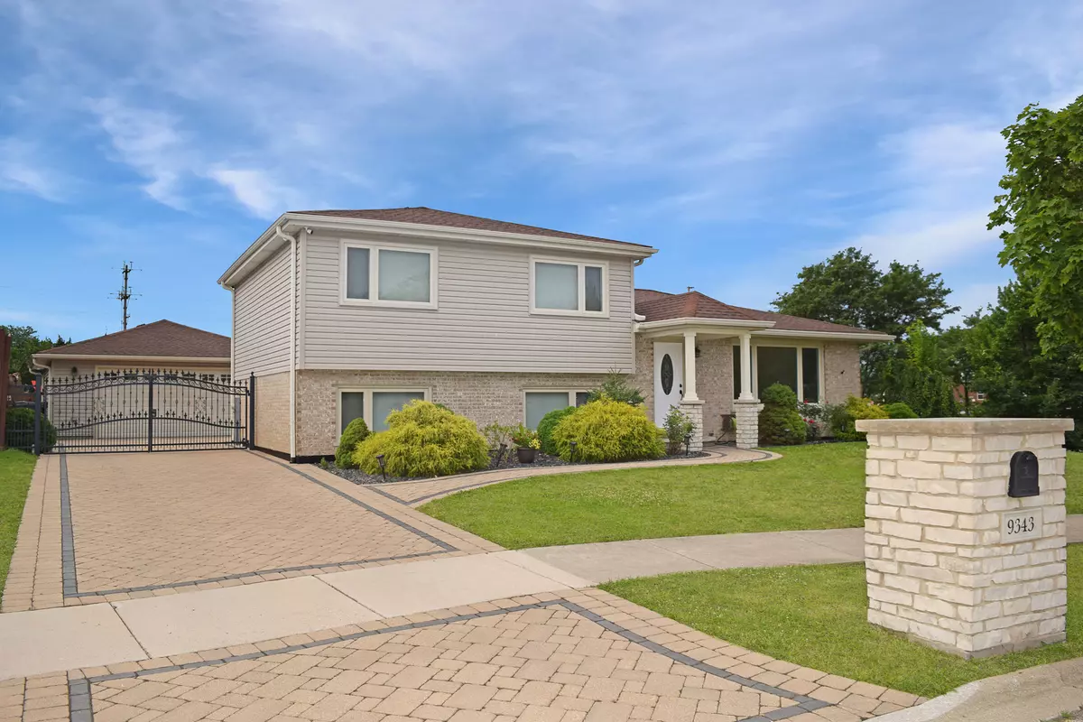 Orland Hills, IL 60487,9343 170th Place
