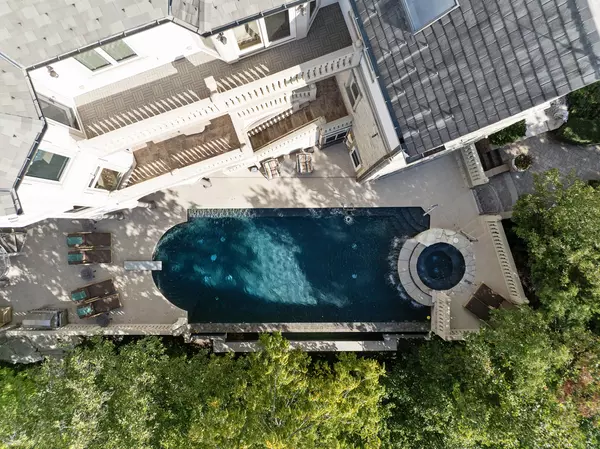 Naperville, IL 60565,51 Ford Lane