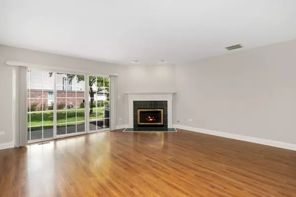 Schaumburg, IL 60193,1978 Persimmon Court