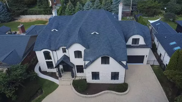 1026 Lathrop Avenue, River Forest, IL 60305
